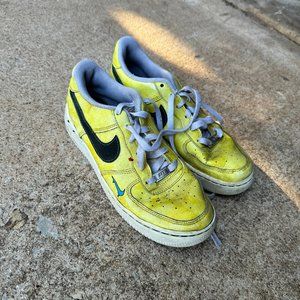 *07 LIMITED RELEASE* Nike Air Force 1 Low Peace, Love & Basketball